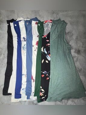 Sleeveless V-Neck Tunic Tanks-9